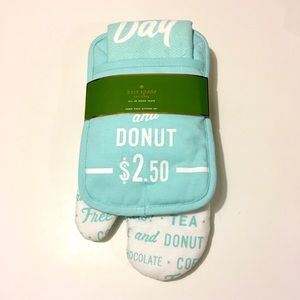 ♠️Kate Spade ♠️ 3 pc Kitchen Mitt